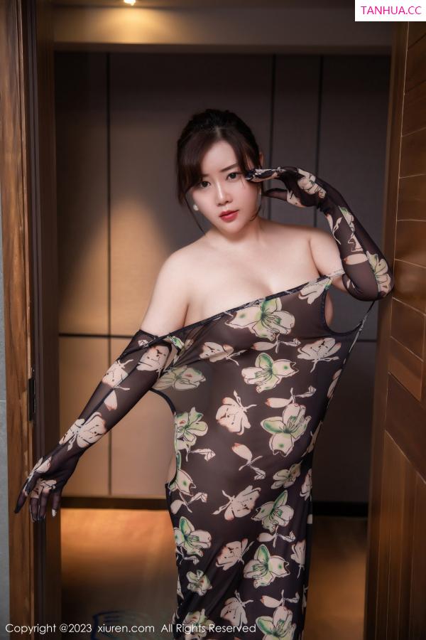 王格 王婉悠 [XiuRen]高清写真图 2023.02.15 No.6265 王婉悠Queen 丰腴美臀第40张图片